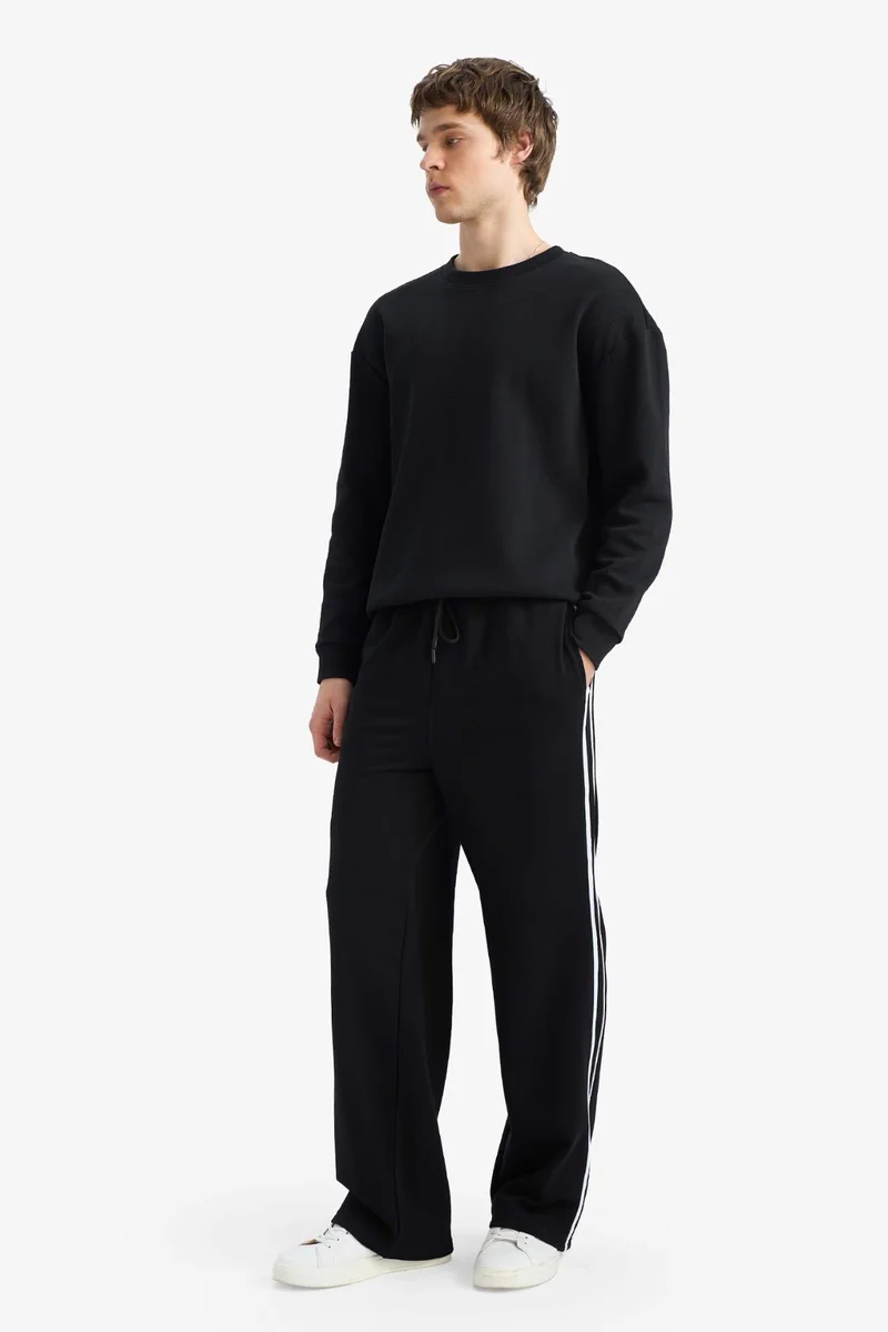 ديفاكتو Wide Leg Trousers