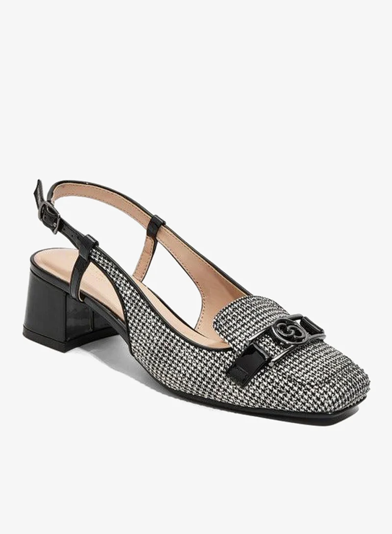 سيليست صنادل بكعب عريض بنقوش مربعات للنساء