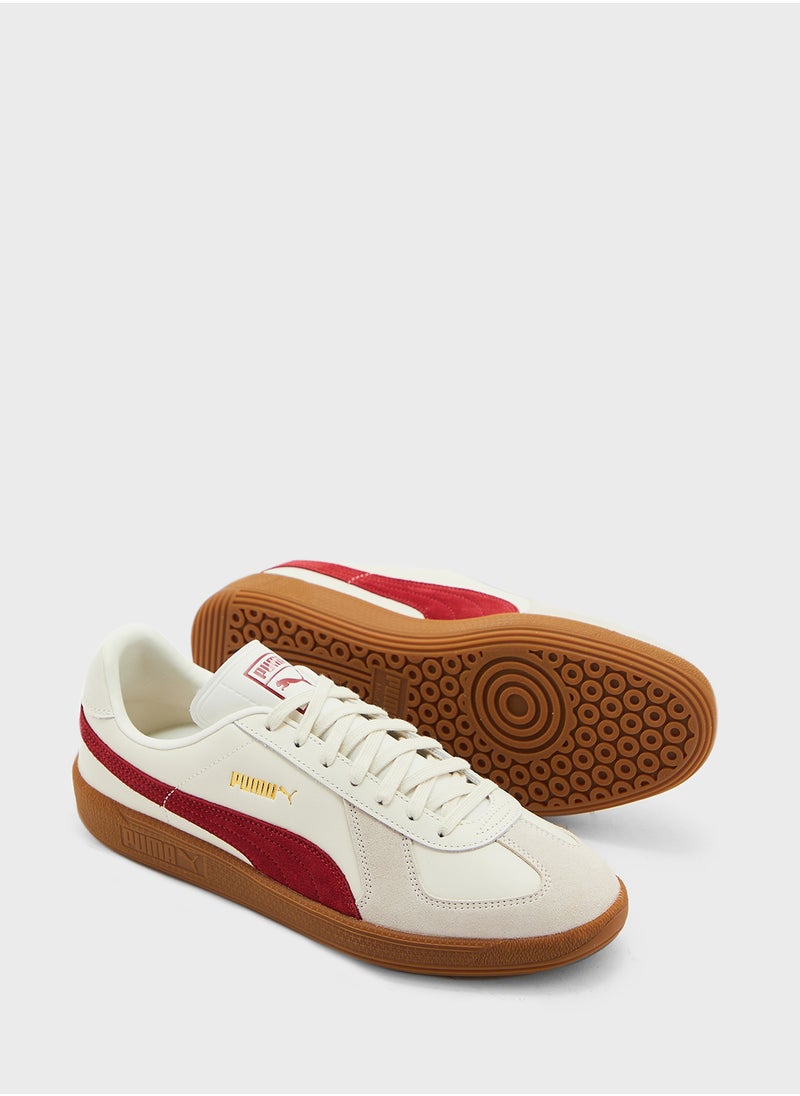 PUMA - Army Trainer - Image 1