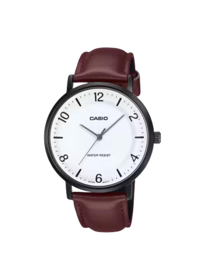 كاسيو ساعة يد جلدية للرجال تناظرية -- - . مم