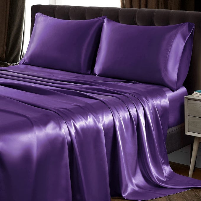 4PCS SATIN SHEET SET QUEEN SIZE ULTRA SILKY SOFT PURPLE SATIN QUEEN BED SHEETS WITH DEEP POCKET 1 FITTED SHEET 1 FLAT SHEET 2 ENVELOPE CLOSURE PILLOWCASES