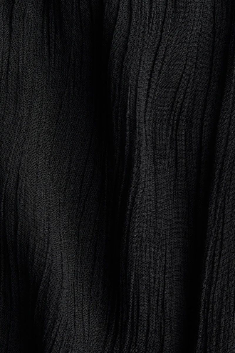 H&M Flounce-collar dress