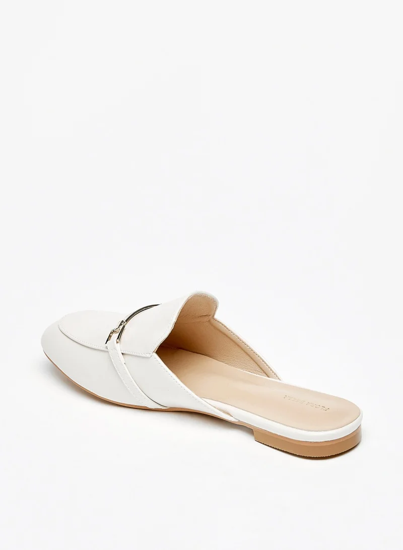 Flora Bella Womens Solid Mules With Metallic Accent