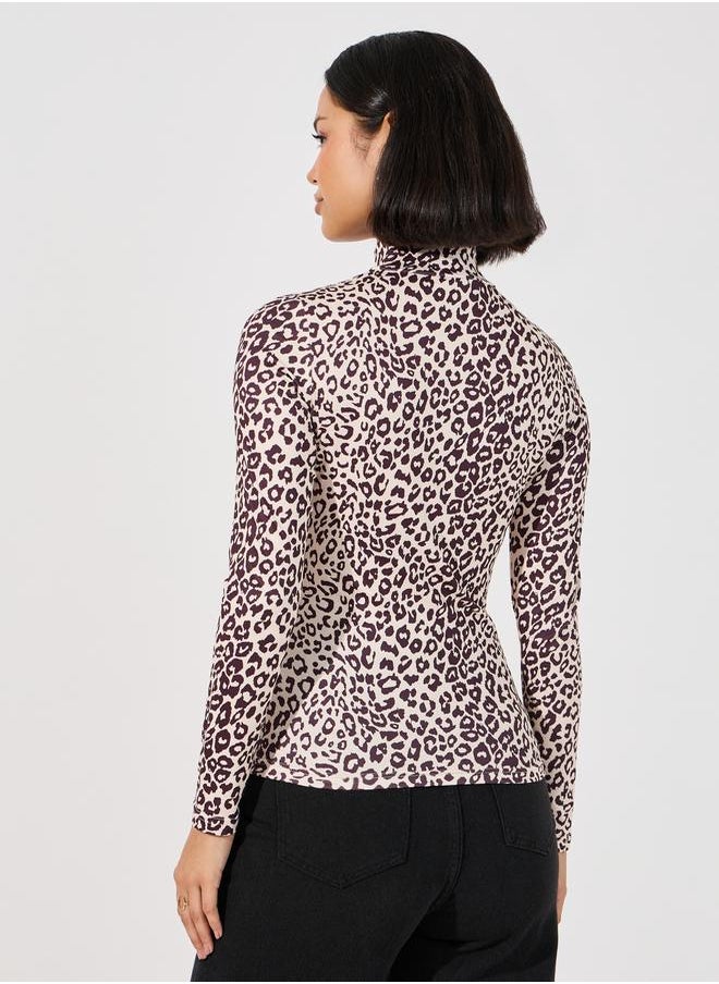 Styli - Leopard Print Fitted Knit Top - Image 1