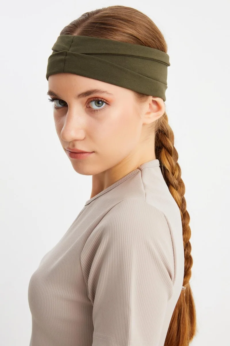 بوتيكجيز Dark Green Women's Double Sided Use Alternative, Combed Cotton, Non-Slip, Lightweight, Sports Hair Band Bandana
