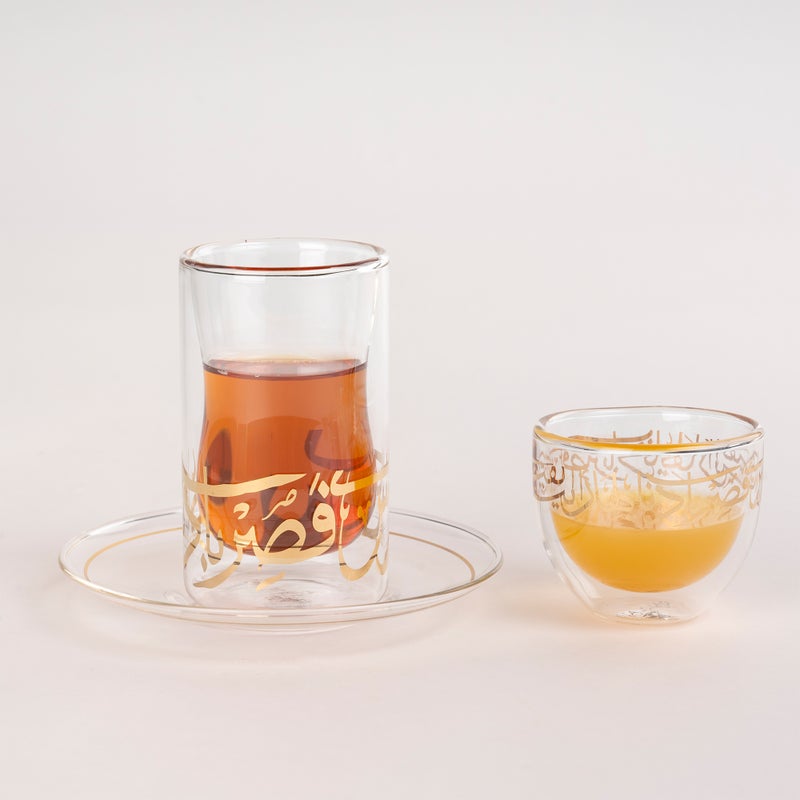 طقم شاي وقهوة 18 قطعة بطبقة مزدوجة,  تصميم الخط العربي لون ذهبي - Image 1