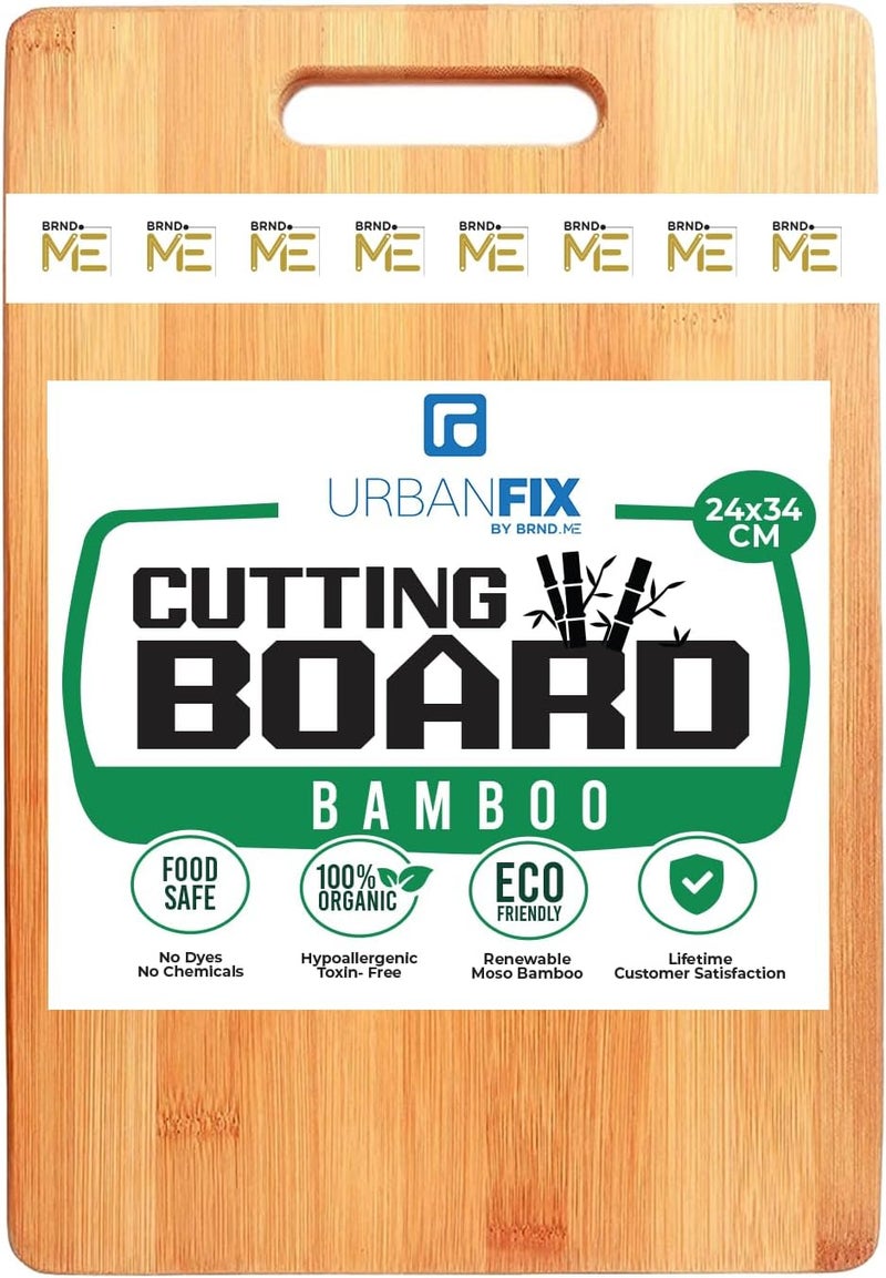 URBANFIX لوح تقطيع طبيعي كبير من الخيزران للمطبخ للخضروات والفواكه والجبن، خالي من مادة BPA، صديق للبيئة، مقاوم للميكروبات، متين وسهل التنظيف (34 × 24 سم) - Image 1