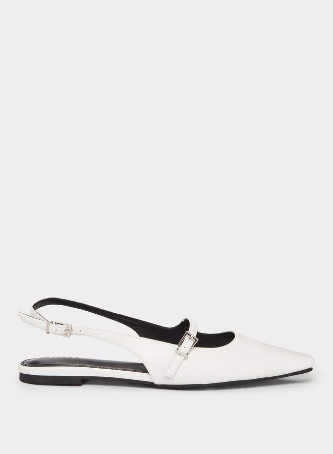 ريد حذاء ميولز فلات مزين بإبزيم وسير خلفي - Image 1