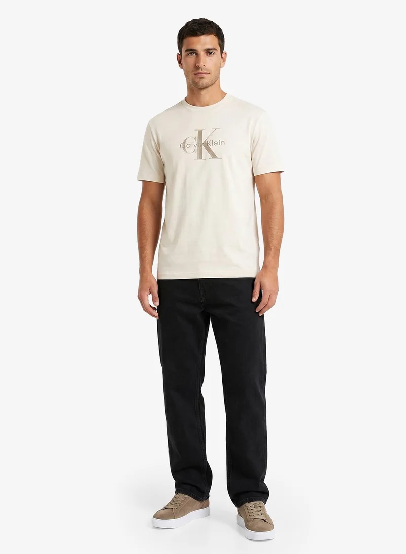CALVIN KLEIN Graphic Logo T-shirt