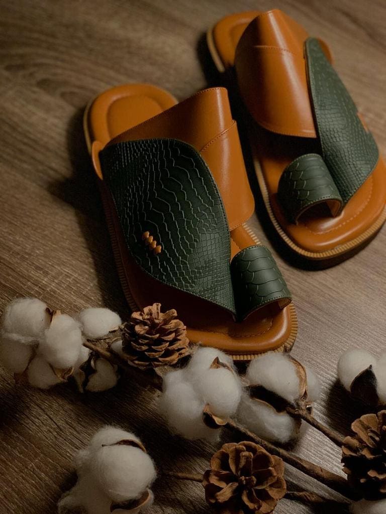 Eastern Sandal Zubairiya Naal | Made in Saudi Arabia | Leather Green - Image 3