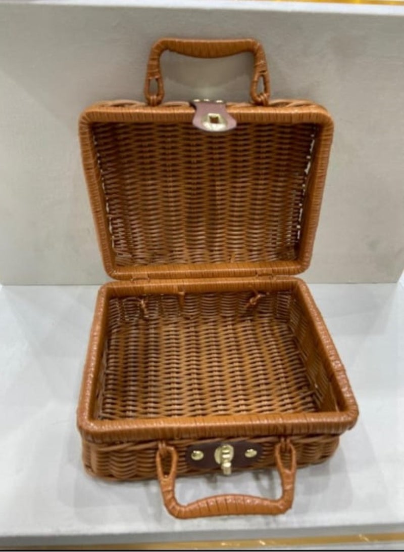 Gerenic Vosaria Woven Rattan Storage Bag with Gorgeous Design - Image 1
