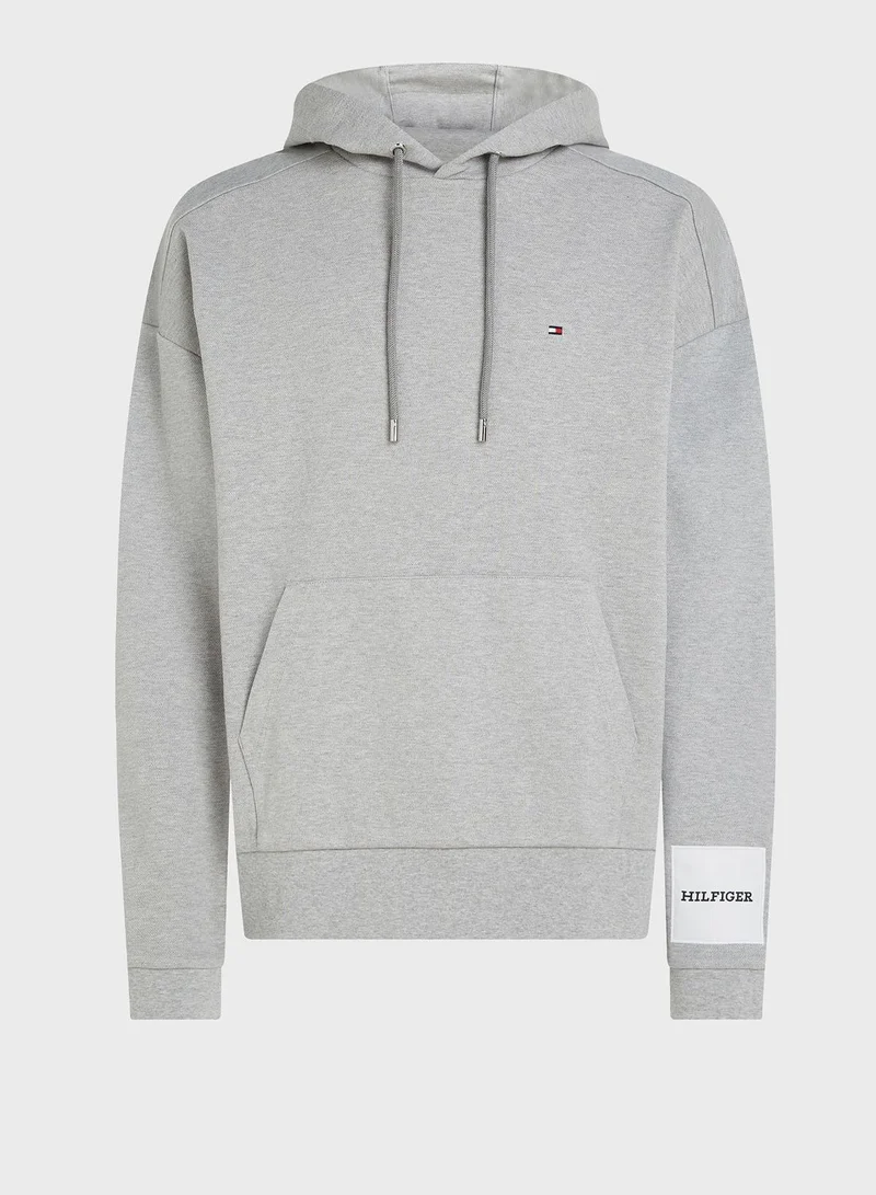 TOMMY HILFIGER Logo Hoodie