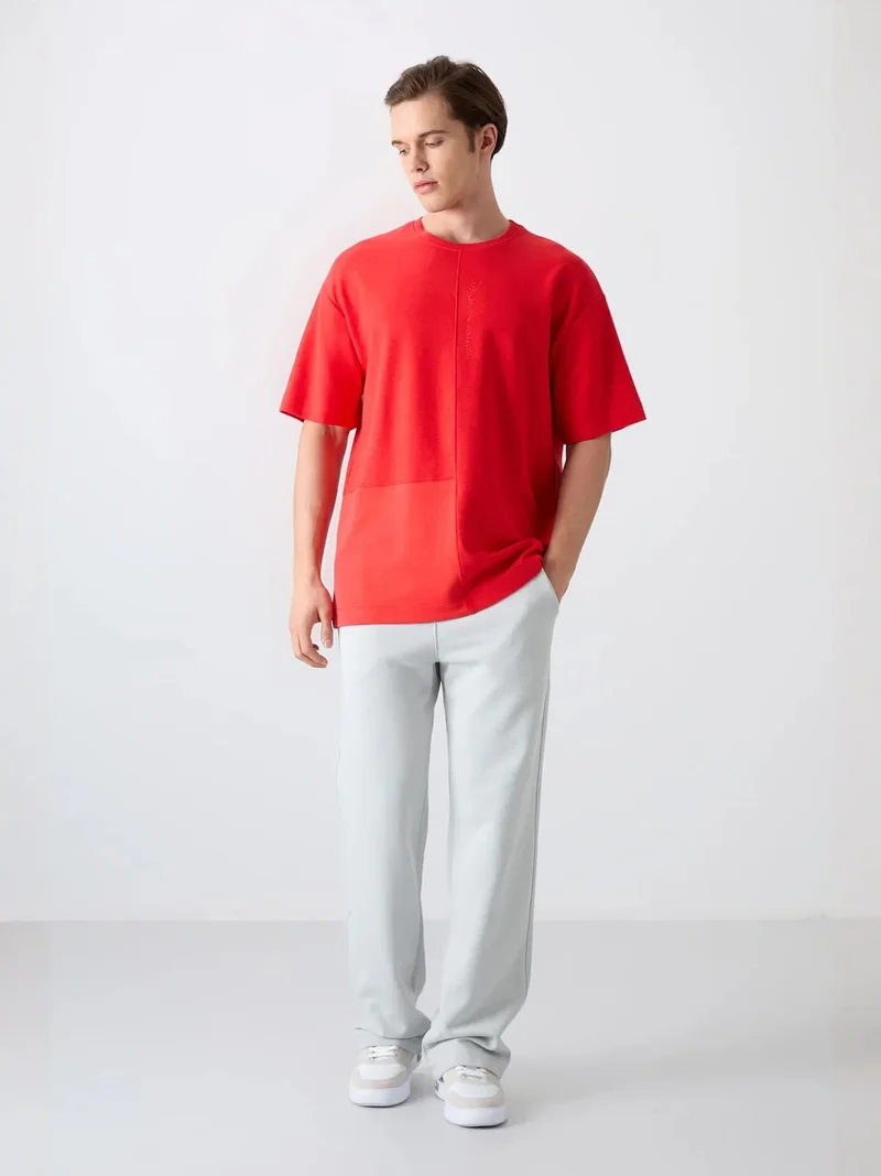 تومي لايف TOMMY Oversized Cotton-Blend Crew Neck T-Shirt With Pocket