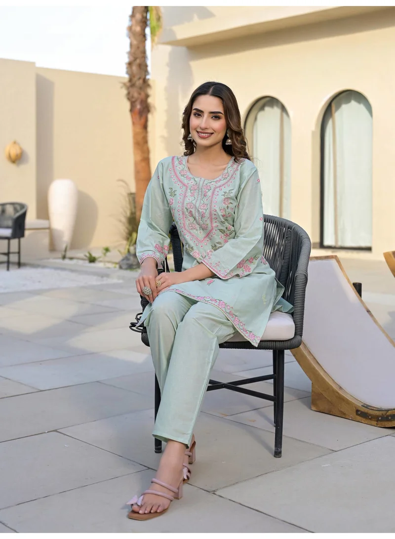 أميا cotton-embroidered-fancy-co-ord-set