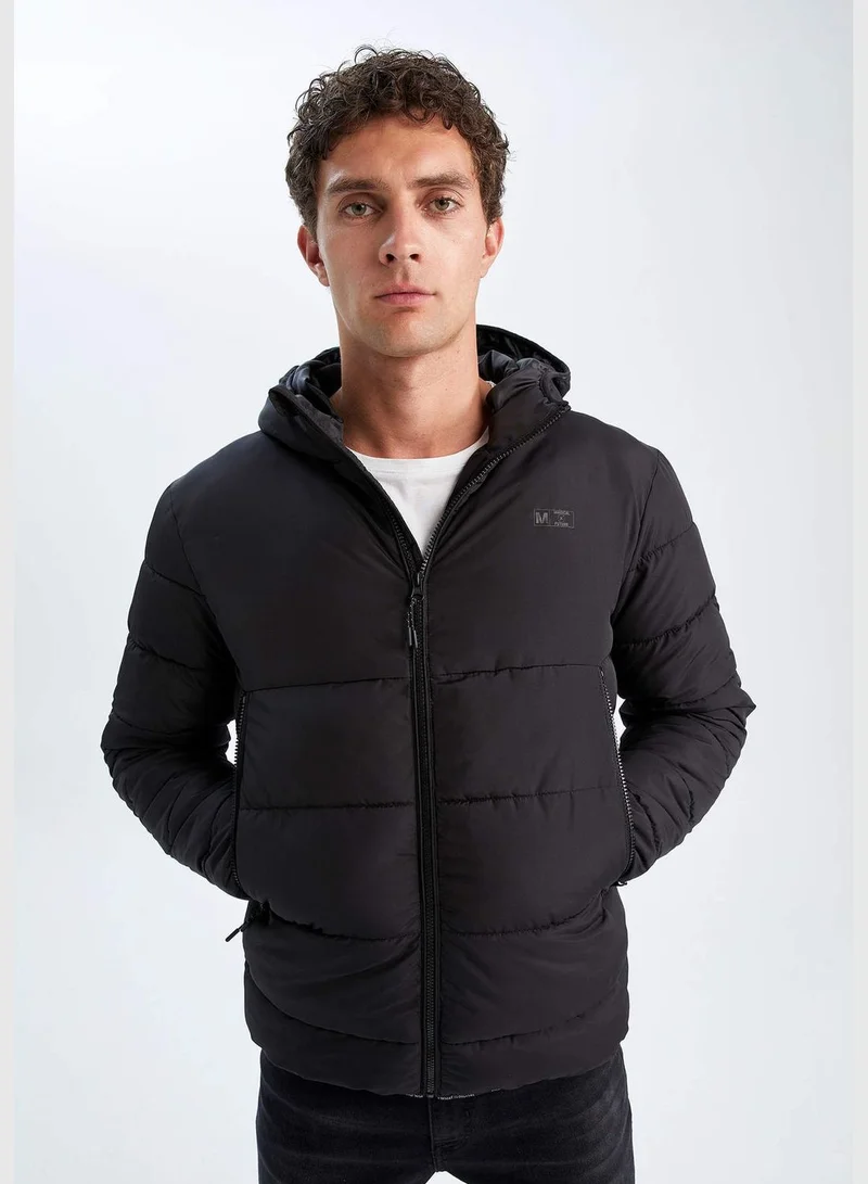 ديفاكتو Man Regular Fit Hooded Outer Wear Jacket