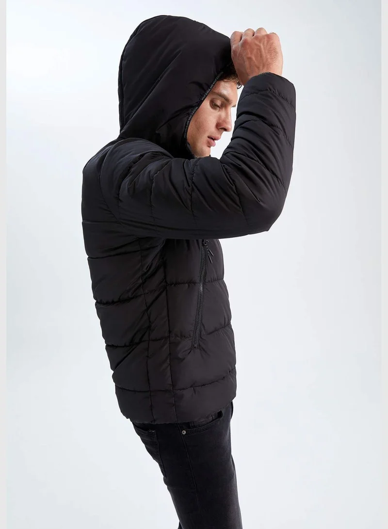 ديفاكتو Man Regular Fit Hooded Outer Wear Jacket