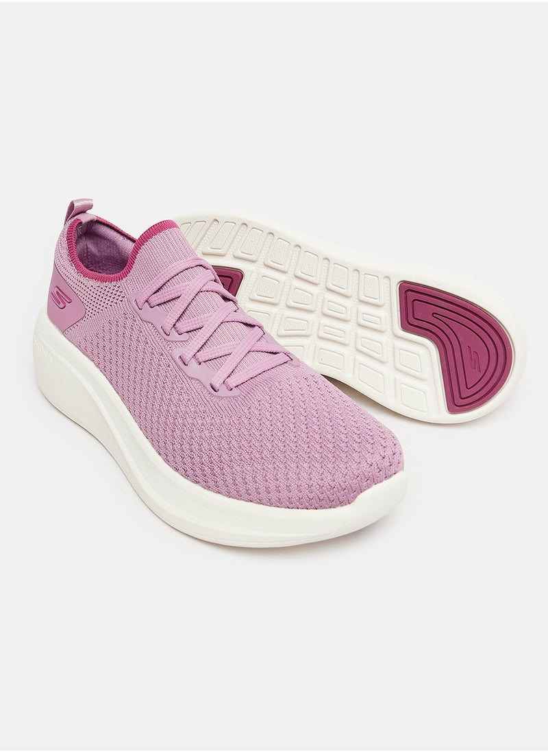 SKECHERS - أحذية رياضية سهلة الارتداء، أحذية رياضية ماكس توسيد أساسية سهلة الارتداء - Image 1