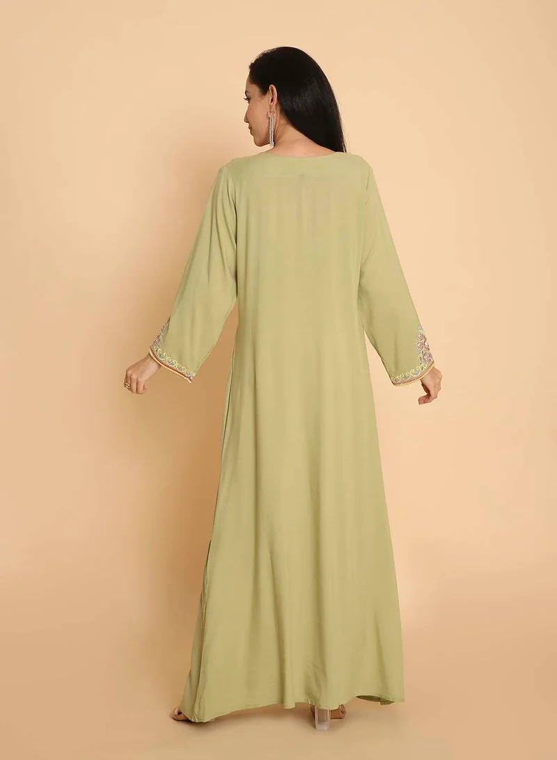 HANA & SARA Elegant arabic kaftan jalabiya dress with  unique embroidery design
