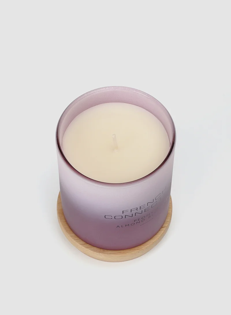 فرنش كونكشن شمعة عبير الفاوانيا واللوز  جرام