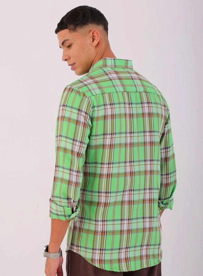 The Indian Garage Co Men Slim Fit Checkered Full Sleeves Cutaway Collar Casual Shirt