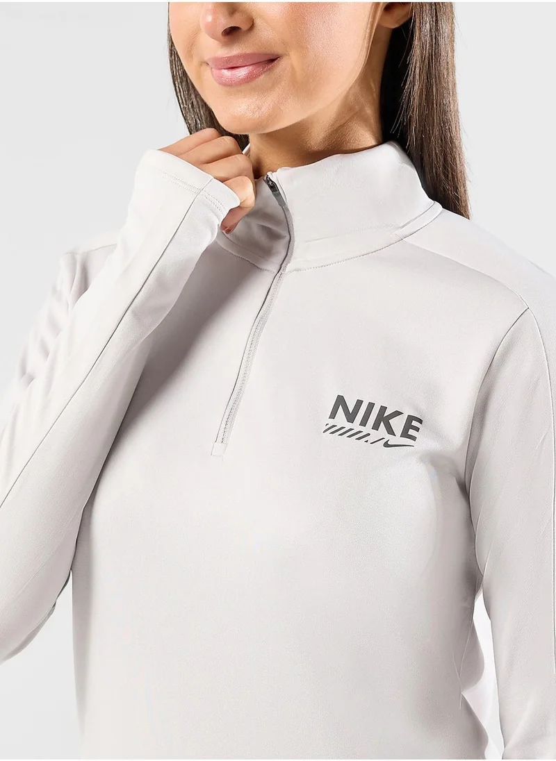 Nike Dri-Fit Pacer T-Shirt
