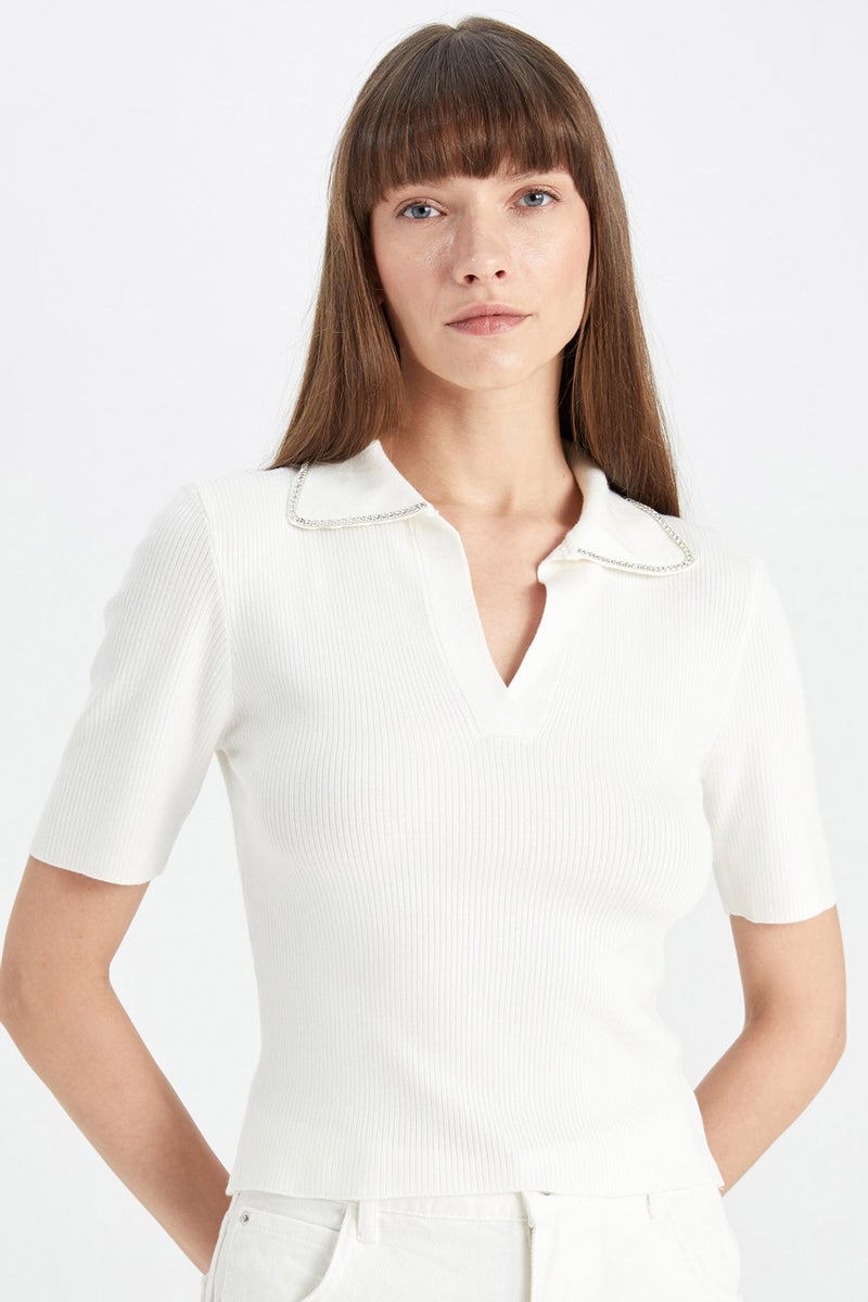 DeFacto Woman Fitted Polo Neck Ribbon T-Shirt - Image 1