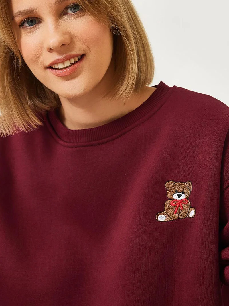 Bianco Lucci LUCCI Embroidered Crop Sweatshirt with Bow