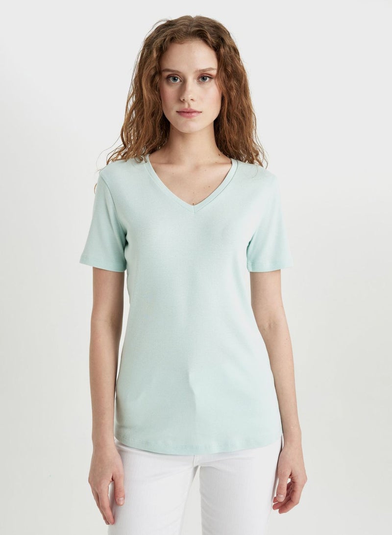 DeFacto Slim Fit V-Neck Ribana Short Sleeve T-Shirt - Image 1