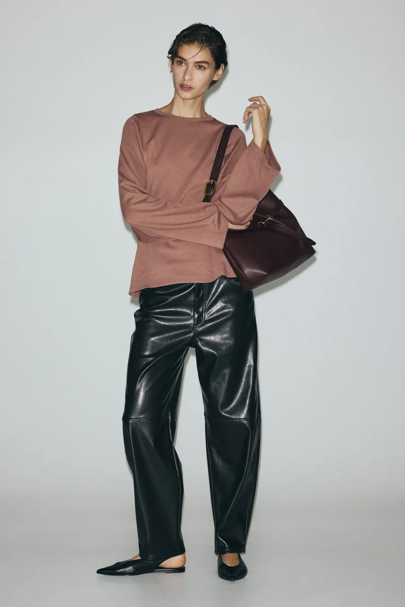 اتش اند ام بلوزة إنترلوك واسع