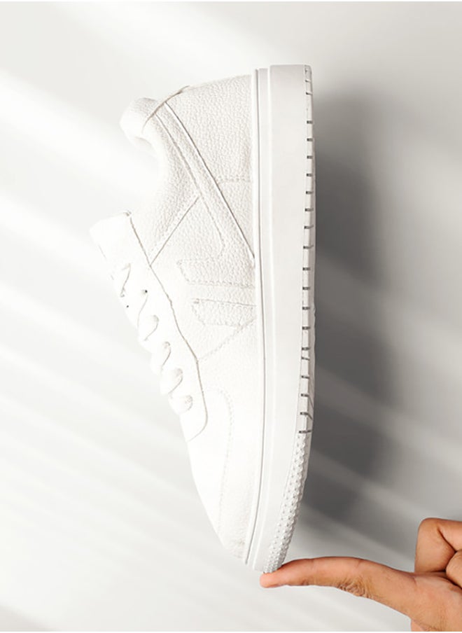 X4 Stylish and Modern Shoe for Everyday Use