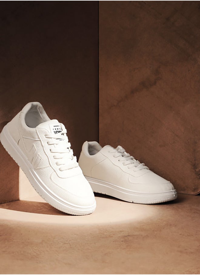 X4 Stylish and Modern Shoe for Everyday Use