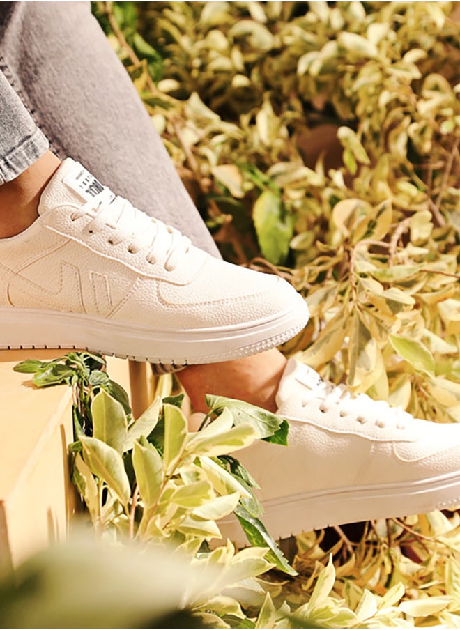 X4 Stylish and Modern Shoe for Everyday Use