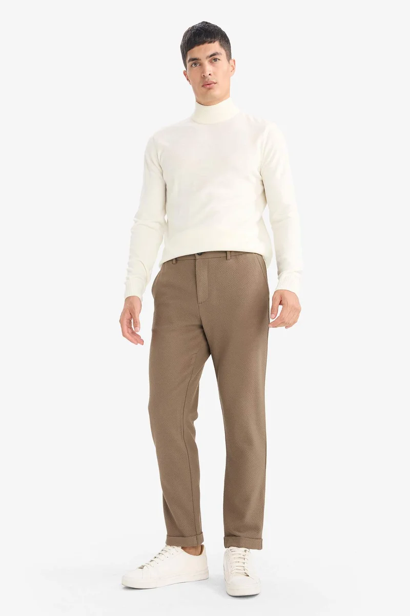ديفاكتو Jogger Fit Crinkle Pants