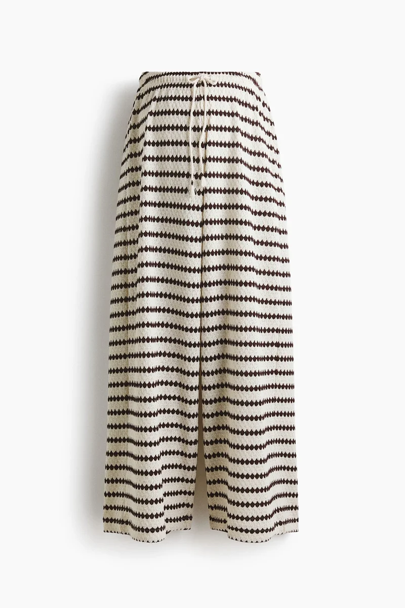 اتش اند ام بنطلون محبوك لفترة الحمل وما بعدها من تشكيلة ماما