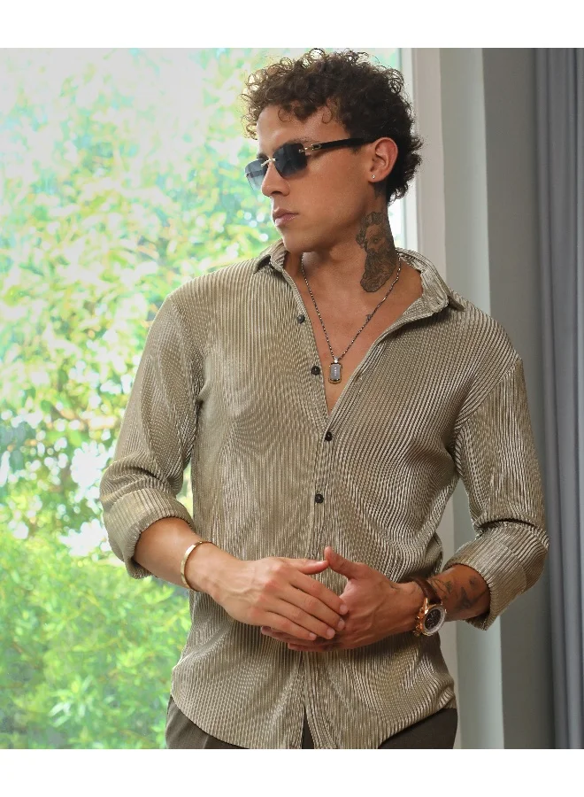 Campus Sutra Men's Sage Green Pleat-Creased Shirt For Casual Wear | Spread Collar | Long Sleeve | Button Closure | Shirt Crafted With Comfort Fit For Everyday Wear