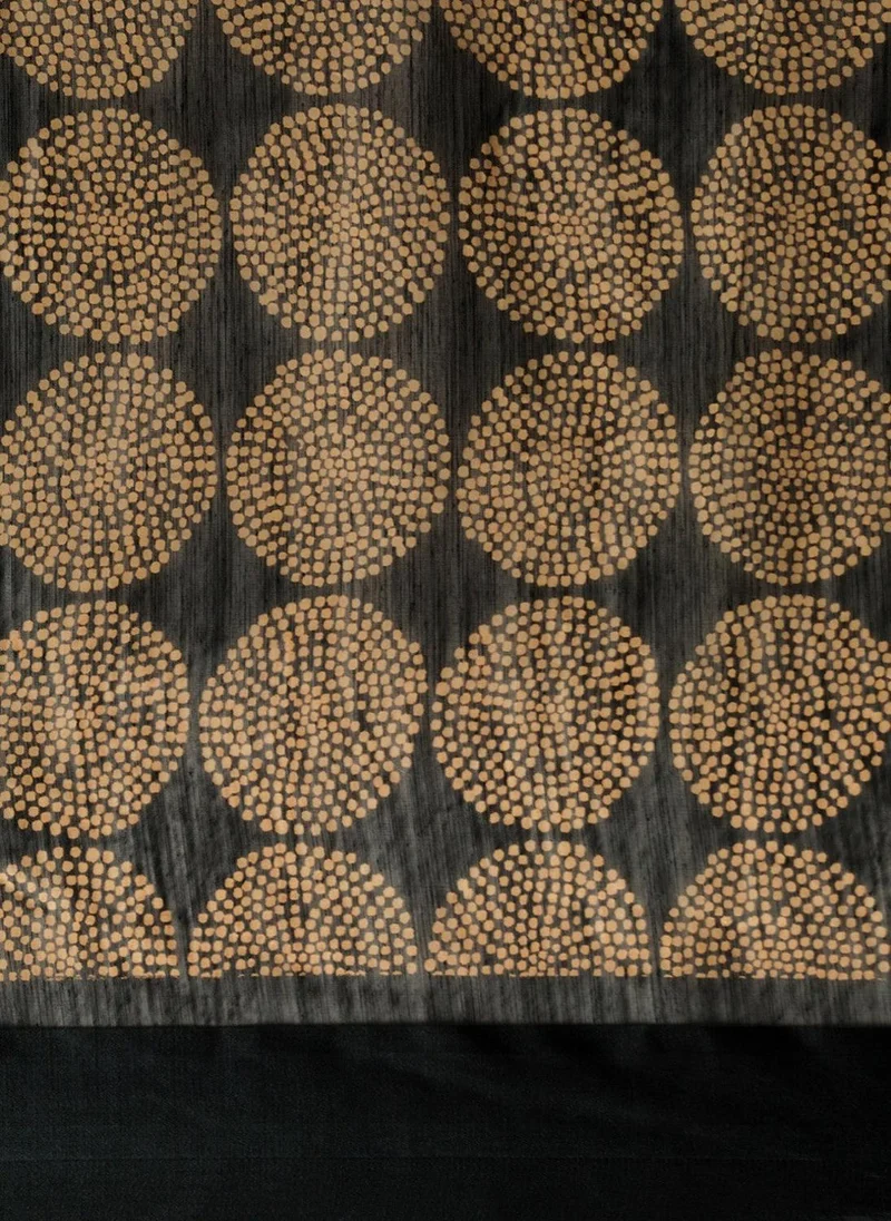 ZERESOUQ Black Art Silk Printed Classy Saree