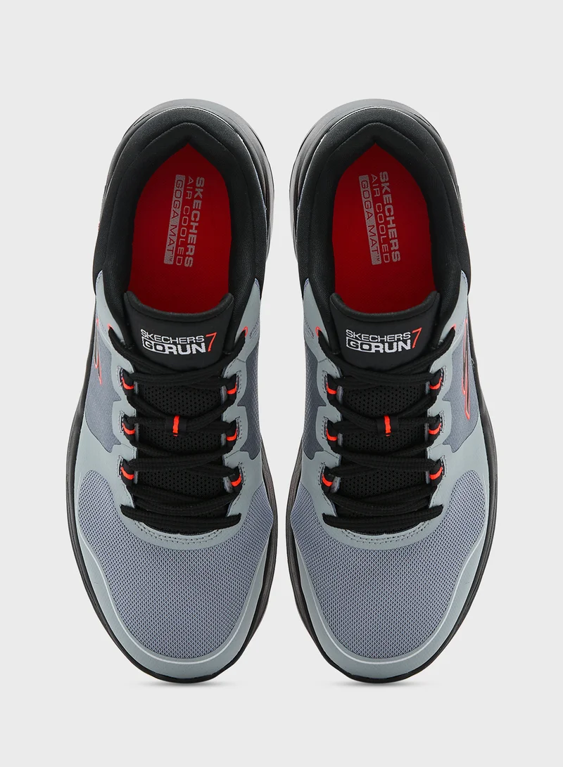 سكيتشرز Go Run 7.0