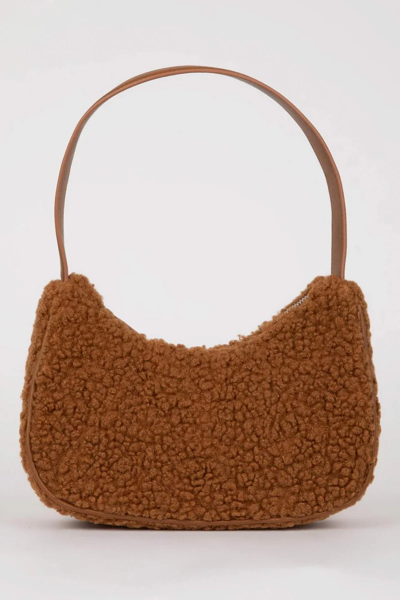 ديفاكتو Basic Plush Hand Bag