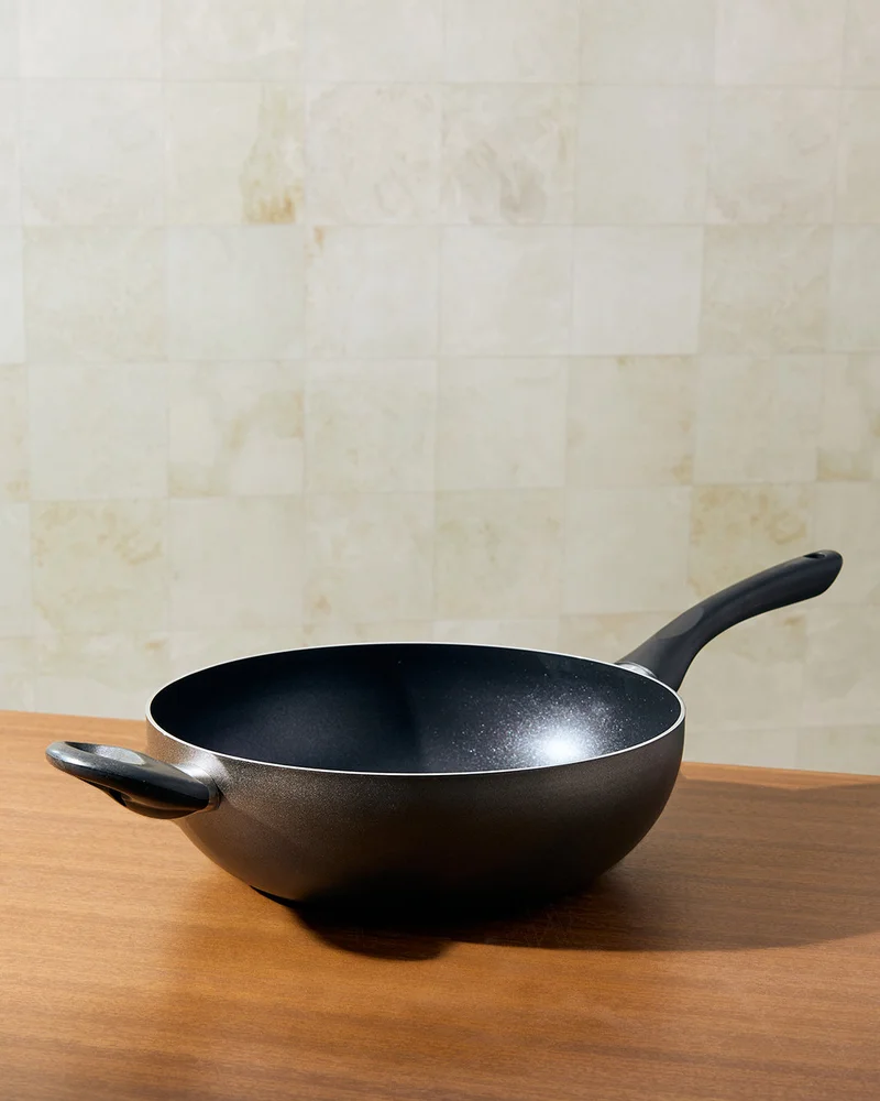 REDTAG Black Aluminum Non Stick Wok Pan (26Cm)