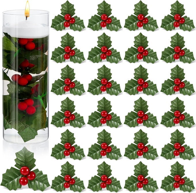 100 PIECES CHRISTMAS HOLLY BERRIES FOR CRAFTS FAUX BERRY FLOWERS HOLLY LEAVES AND BERRIES CHRISTMAS WREATH FILLERS FOR CHRISTMAS VASE FILLERS FLOATING CANDLE TABLE CENTERPIECE