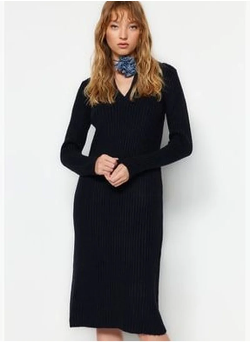 trendyol Navy Blue Midi Knitwear Soft Textured Polo Neck Dress TWOAW24EL00026