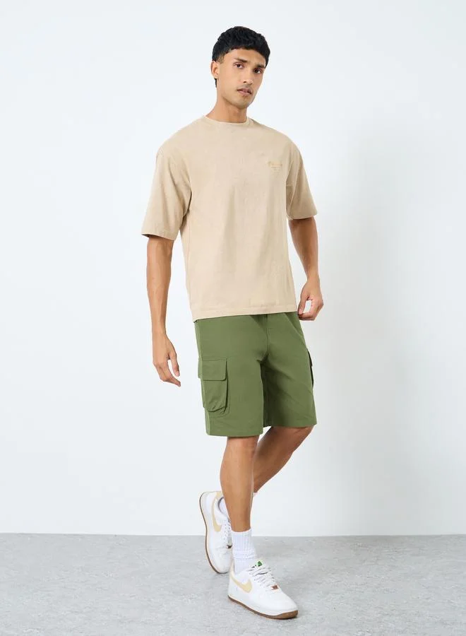 Styli Styli Men Olive Relaxed Fit Cargo Shorts