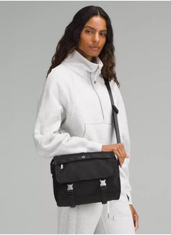 Lululemon Wanderlust Messenger Bag 6.5L  - Image 2