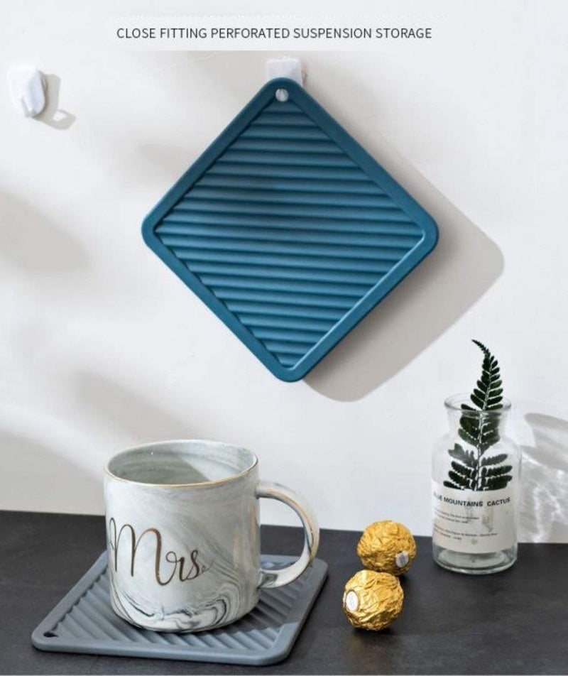 KPNG® Silicone Rubber Trivet Mat for Hot Pan and Pot Hot Pads Counter Mat Heat Resistant Table Dish Drying Placements. (3PCS) (Square Shape) (Color:Random) - Image 2