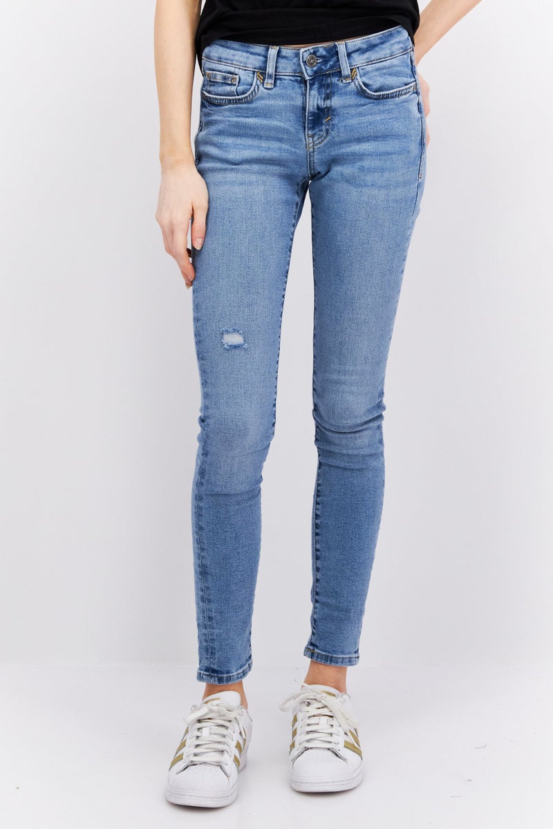 ESPRIT Women Skinny Fit Light Wash Stretchable Jeans, Blue - Image 1