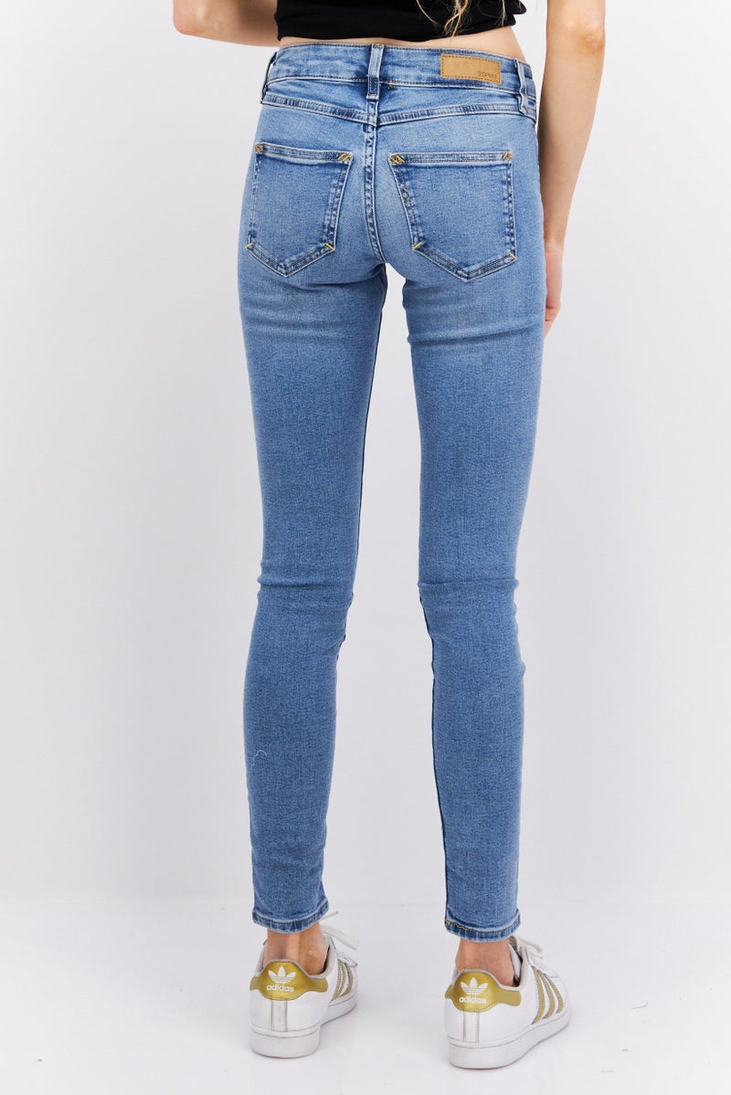 ESPRIT Women Skinny Fit Light Wash Stretchable Jeans, Blue - Image 2