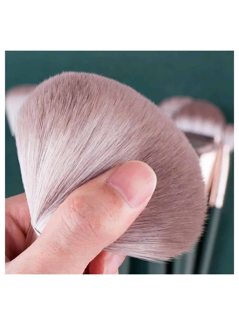 Mn 14Piece Premium Makeup Brushes Set - Image 2