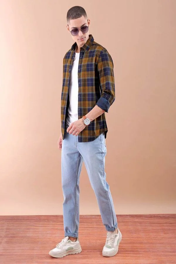 The Indian Garage Co Men Slim Fit Striped Half Sleeves Spread Collar Casual Shirt