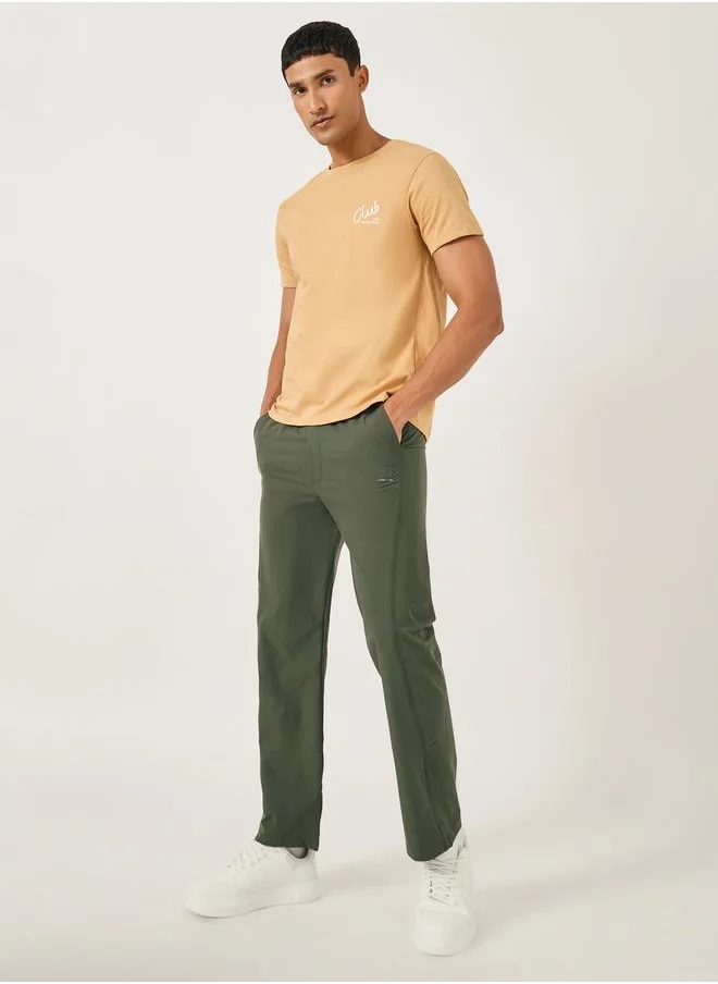 فورت كولينز Men Solid Drawstring Waist Straight Leg Pants