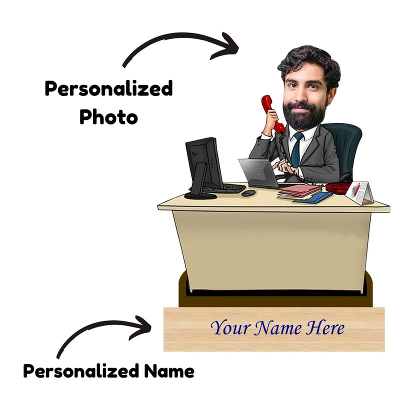 Incredible Gifts India هدايا مذهلة كاريكاتير مخصص لرجل الأعمال مع اسم مخصص على الطاولة - Image 5